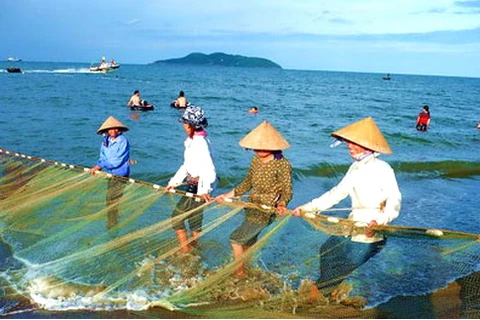 Vietnam planifica uso de recursos marítimos