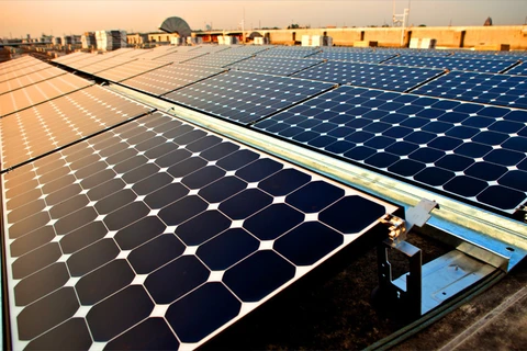 Desarrollan proyecto de energía solar en provincia vietnamita