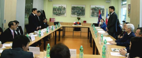 Impulsan cooperación interprovincial Vietnam – República Checa 