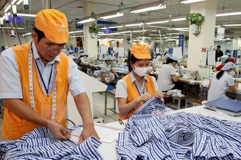 Vietnam goza de superávit comercial de 2,68 mil millones de dólares en 2016