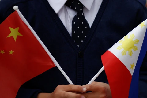 China y Filipinas acuerdan cooperación por más de tres mil millones de dólares 