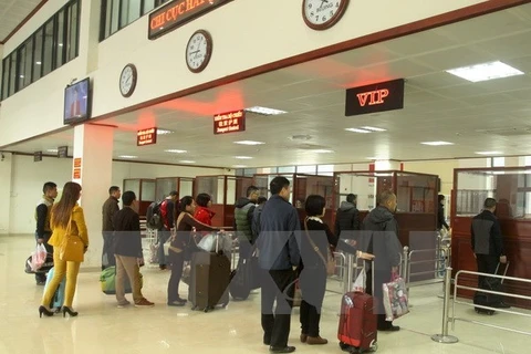 Vietnam decidido a impulsar aplicación de visado electrónico 
