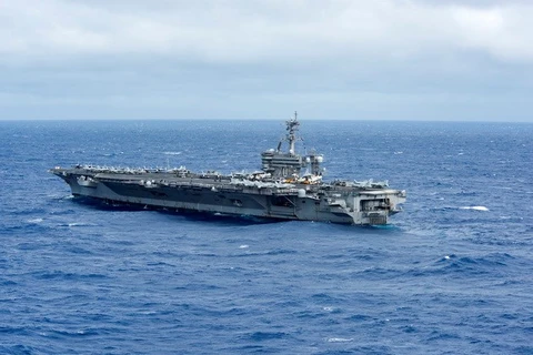 Portaaviones estadounidenses realizan patrullaje en Mar del Este