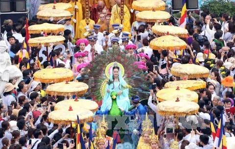 Celebran gran Festival budista en Da Nang