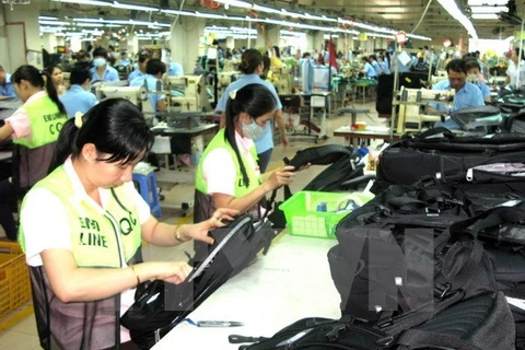 Reportan leve aumento de índice de producción industrial de Vietnam