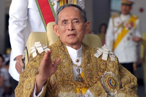 Tailandia: cremación del difunto rey Bhumibol se efectuará en octubre