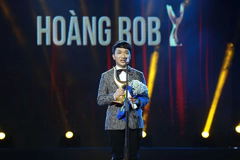 Premios “Dedicación” honran a jóvenes talentos musicales de Vietnam