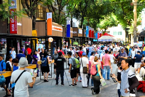 Destacan obras de literatura europea en calle de libros en Ciudad Ho Chi Minh