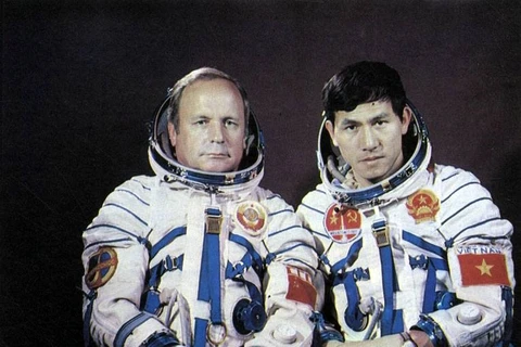 Fallece astronauta ruso Viktor Vaxilievich Gorbatko