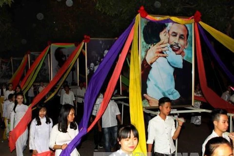 Conmemoran en Vietnam natalicio del Presidente Ho Chi Minh