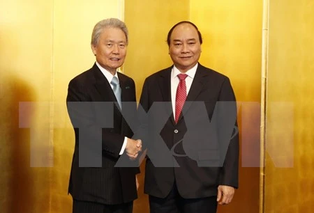 Premier vietnamita se reúne con representantes de Federación Empresarial de Japón