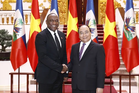 Premier de Vietnam aboga por impulsar cooperación con Haití 