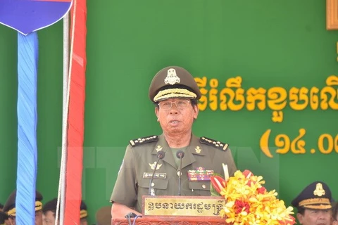 Funcionarios militares de Camboya enfatizan asistencia de Vietnam