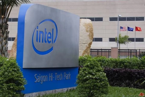 Intel otorga becas a jóvenes vietnamitas
