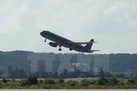 Vietnam Airlines ajusta horarios de vuelos a China por tifón Hato