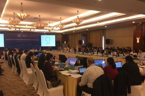 Vietnam propone medidas para mejorar comercio electrónico del APEC