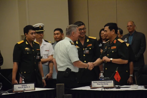 Jefe del Ejército Popular de Vietnam sostiene reuniones bilaterales al margen de CHOD-20