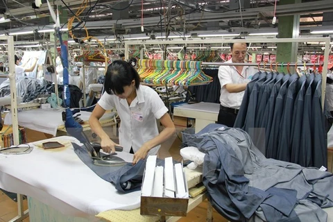 Exportaciones de confecciones textiles de Vietnam alcanzarán 30,5 mil millones de dólares