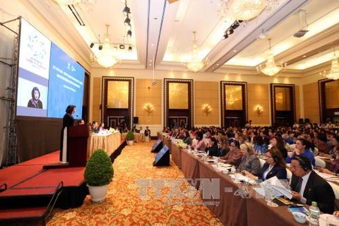 APEC busca promover empoderamiento económico de mujeres en la cuarta revolución industrial