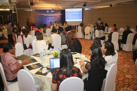 APEC 2017: Alto funcionario de Vietnam urge a impulsar productividad de las mujeres