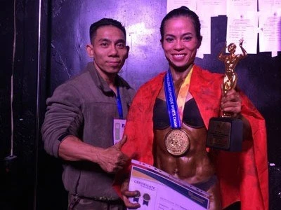 Gana Vietnam cuatro medallas de oro en campeonato de fisiculturismo 