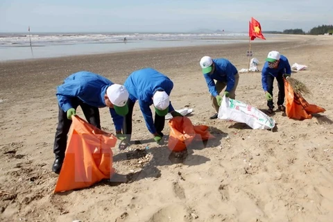 Vietnam afirma política a favor de la juventud 