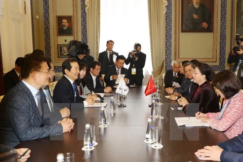 Presidente sudcoreano participará en Cumbre del APEC en Vietnam