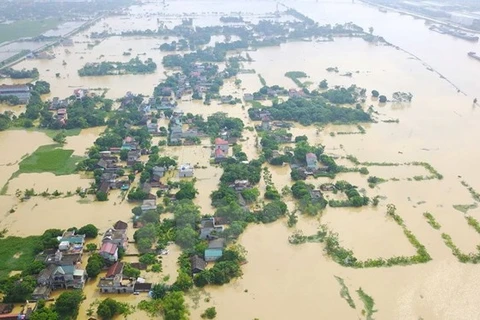Extienden Laos y El Salvador condolencias a Vietnam por pérdidas causadas por inundaciones