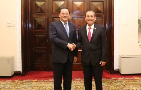 Vicepremieres de Vietnam y Laos resaltan la amistad binacional