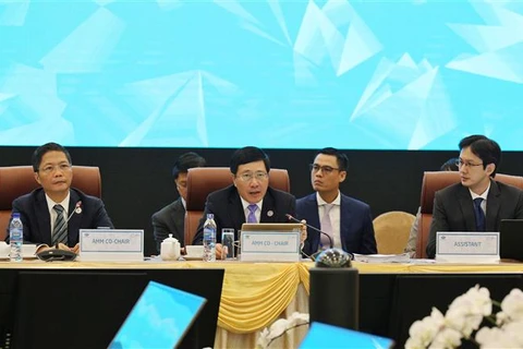 Inauguran en Vietnam XXIX Reunión Ministerial del APEC