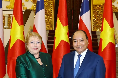 Premier de Vietnam propuso facilitar acceso de productos agrícolas al mercado de Chile