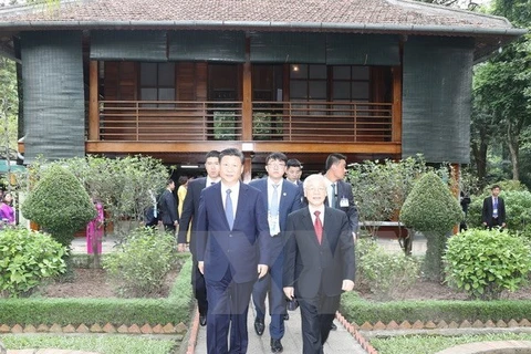 Máximo dirigente partidista y presidente de China concluye visita a Vietnam 
