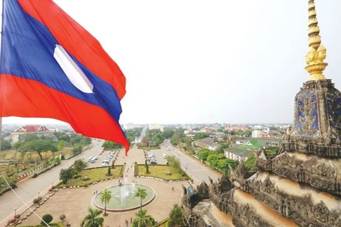 Ciudad Ho Chi Minh es esfuerza por contribuir al fomento de lazos Vietnam- Laos