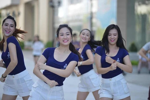 Celebran en Hanoi programa de danza para elevar conciencia sobre igualdad de género