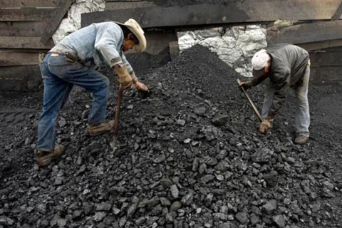 Vinacomin planea vender 36 millones de toneladas de carbón en 2018