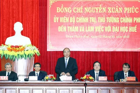 Premier vietnamita pide a Universidad de Hue aumentar autodeterminación