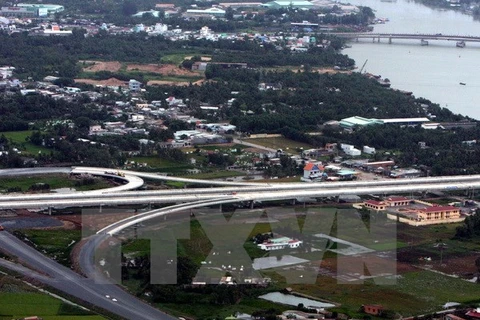 Ciudad Ho Chi Minh fija meta de completar 22 proyectos de transporte