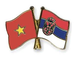 Dirigentes vietnamitas felicitan a Serbia por el Día Nacional