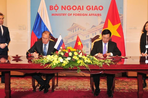 Fortalecen Vietnam y Rusia nexos bilaterales 