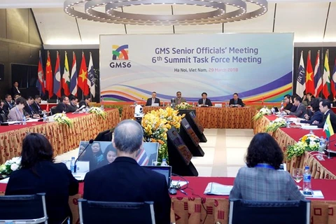 Altos funcionarios revisan documentos para la Cumbre de GMS