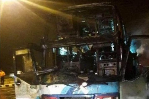 Accidente de bus en Tailandia deja al menos 20 muertos 