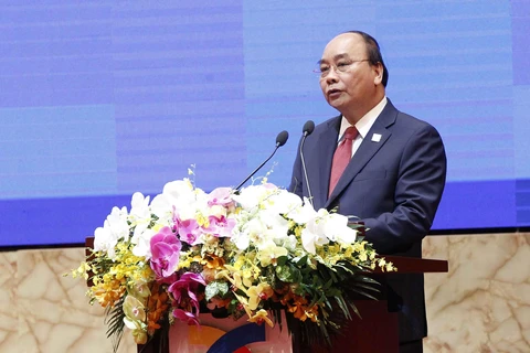 Premier vietnamita copreside plenario de Cumbre de Negocios de GMS 