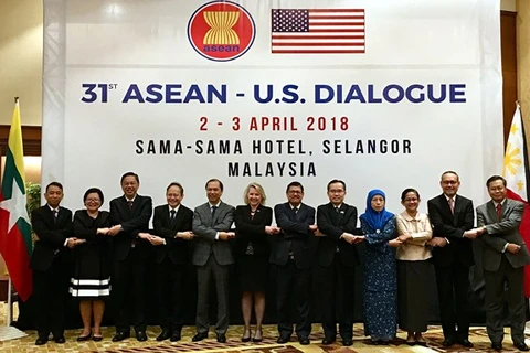 ASEAN y Estados Unidos reiteran importancia de sus nexos de asociación estratégica