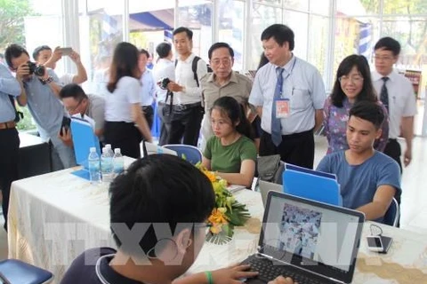 Inauguran centro de prensa internacional para el Festival Hue
