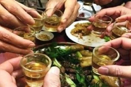 Al menos 11 muertos por consumir alcohol contaminado en Camboya 