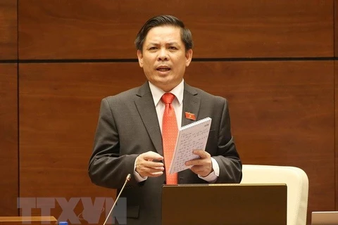 Ministros vietnamitas rinden cuenta ante Asamblea Nacional