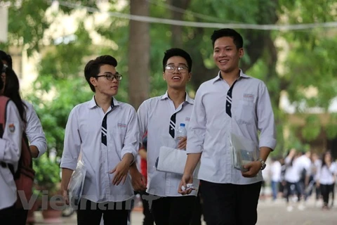 Bachilleres de Vietnam dispuestos para exámenes nacionales