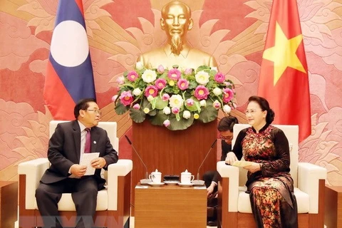 Vietnam y Laos robustecen cooperación legislativa