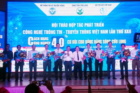 Destacan desarrollo de gobierno electrónico en seminario sobre las TIC en Vietnam