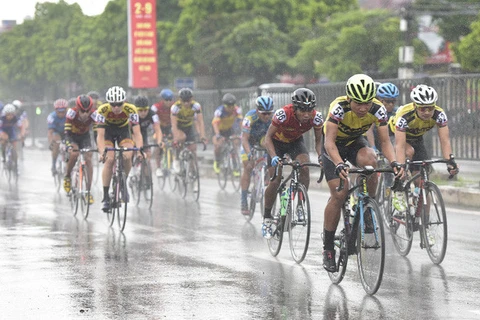 Atleta filipino gana tercera etapa del torneo internacional de ciclismo en Vietnam